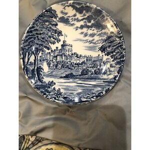 Old Chelsea Furnivals Limited England 047812 Blue White Castle MIni Plate 4"